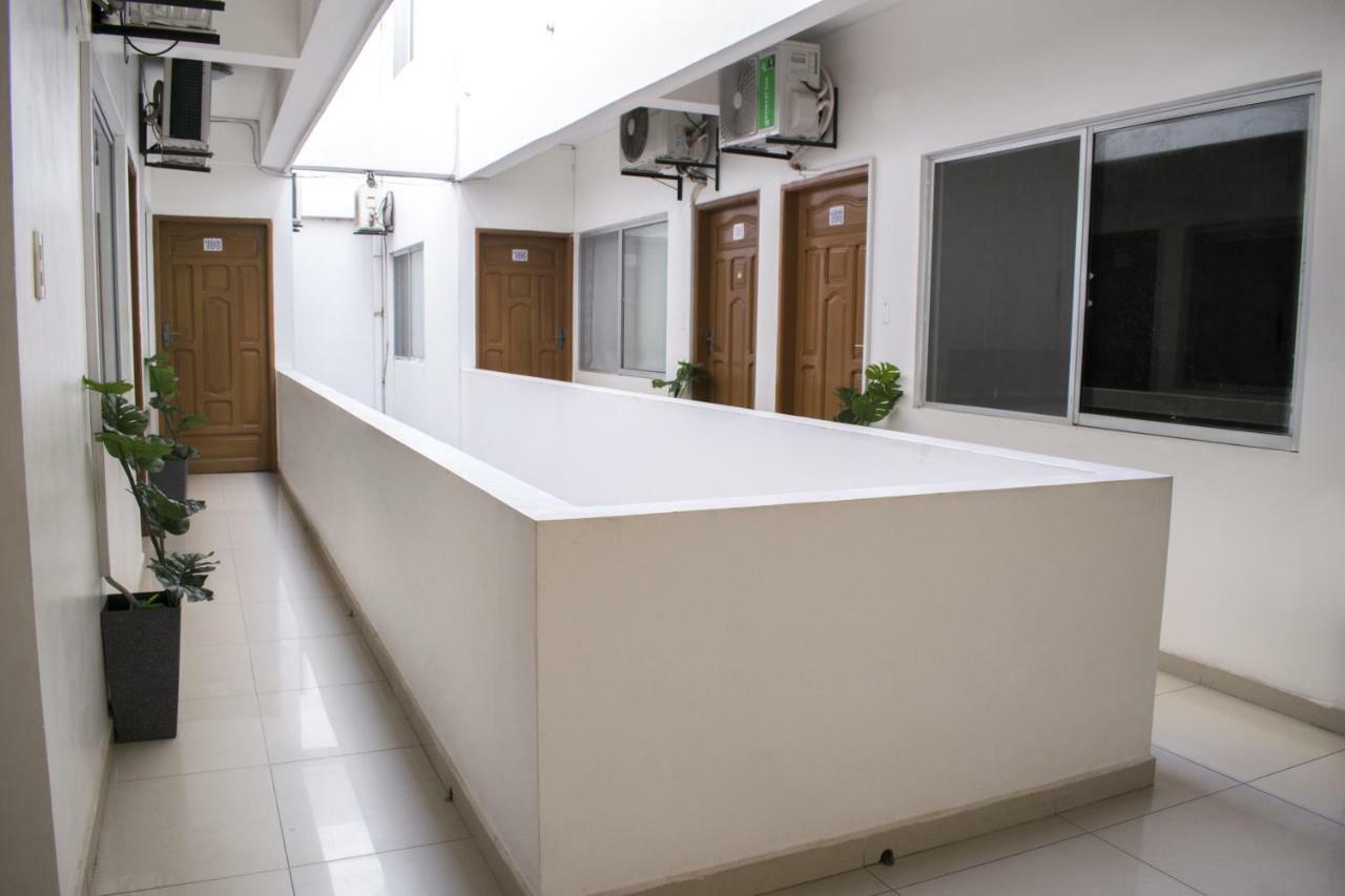 Sibaris Aparthotel Santa Cruz de La Sierra Kültér fotó